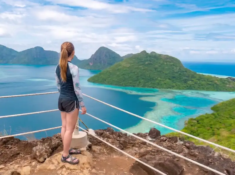 Panoramic lagoon view from the Bohey Dulang trekking peak Orange Wave Resort