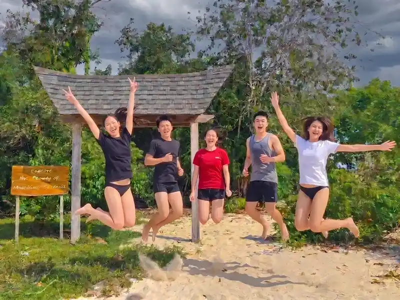 A day trip to beautiful Mataking Island with Orange Wave Resort in the Celebes Sea.